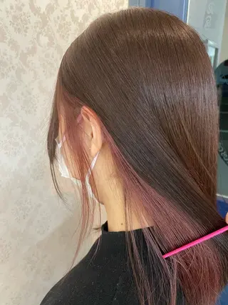 カラー ヒヨシ ルナのヘアスタイル