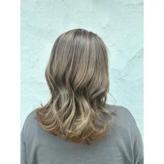 セミロング 【透明感カラー✖️ 髪質改善】カナ🌸のヘアスタイル