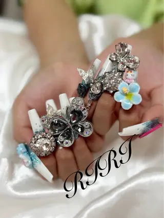 ネイル riri オーナーのネイルデザイン