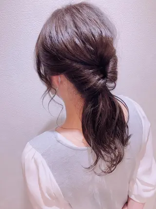 ロング カラー ヘアアレンジ salon de yu所属・サロンドユウ こはるのヘアスタイル