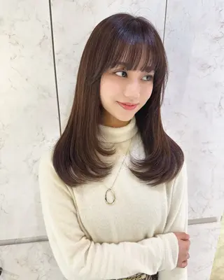 セミロング カラー Akane レイヤー/艶カラーのヘアスタイル