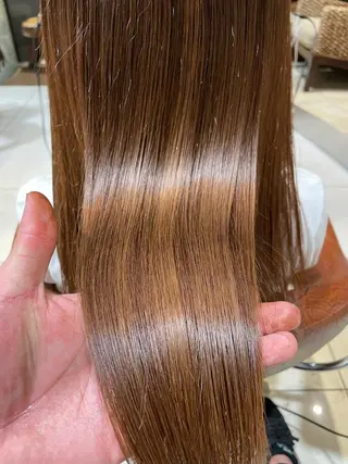 セミロング 新宿メンズパーマ メンズバレイヤージュのヘアスタイル