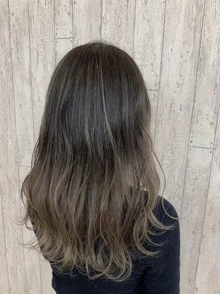 ロング カラー 🌿nudeカラー/ レイヤー/藤原🌿のヘアスタイル