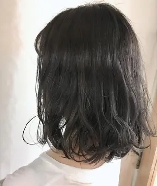 ミディアム チカ/暖色系カラー/ おまかせ大歓迎のヘアスタイル