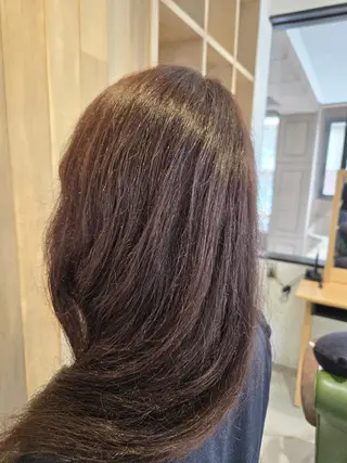 カラー ロング 宮田 佳実のヘアスタイル