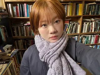 ショート カラー IRO所属・岡田 祐樹のヘアスタイル