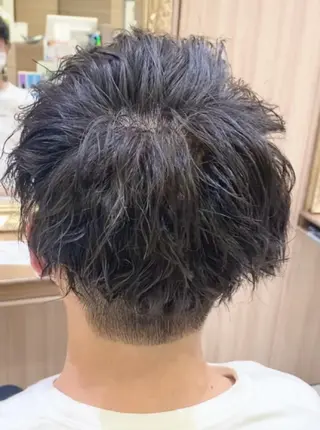 ショート パーマ メンズ 古川 琴美のヘアスタイル