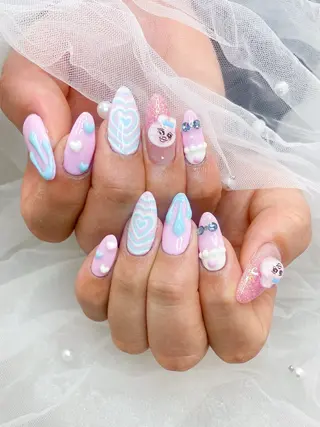 ネイル 五十嵐 美智のネイルデザイン