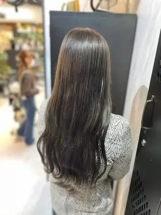 セミロング カラー 青木 宏太のヘアスタイル