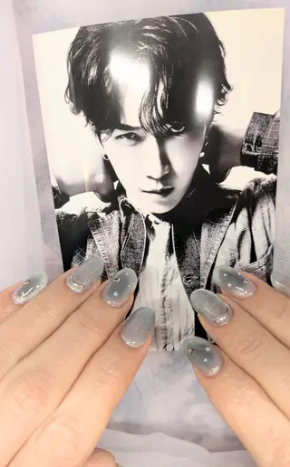 ネイル La Belle Vie所属・imaichise 🧡💜推しネイルのネイルデザイン