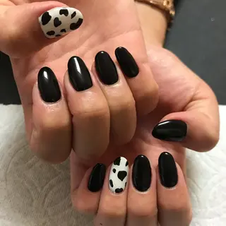 ネイル ECLAT エクラ所属・寺山 千鶴のネイルデザイン