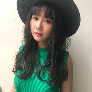 セミロング カラー 日々所属・谷 大地のヘアスタイル