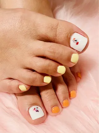 ネイル ネイル スゥリールのネイルデザイン