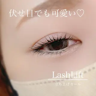 マツエク・マツパ aveuglant所属・aveuglant 加藤久佳のマツエク・マツパデザイン