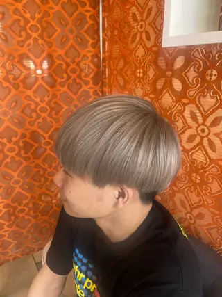 カラー メンズ ベージュカラー⌇﻿ くびれヘア.𐙚心音のヘアスタイル