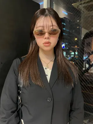 カラー SIKI所属・sliver ・siki /YUIのヘアスタイル