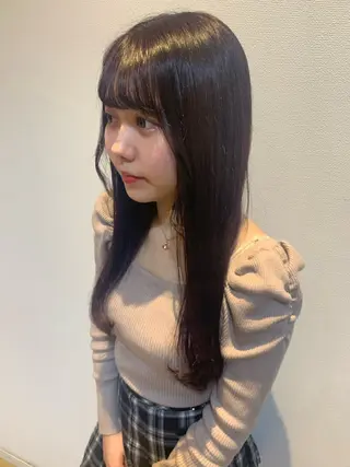 ロング ヒヨシ ルナのヘアスタイル