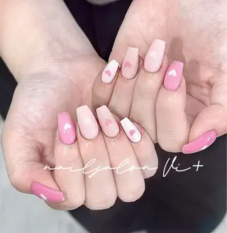 ネイル ✨Nailsalon Vi+✨のネイルデザイン