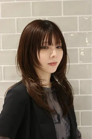 セミロング カラー ヘアアレンジ salowin新宿三丁目店所属・🖤小顔ボブ/ウルフ レイヤー🖤山本諒のヘアスタイル