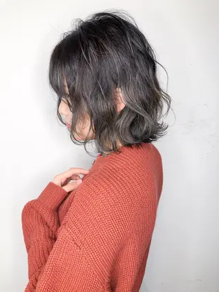 ミディアム カラー パーマ 髪質改善、エクステ 山口卓哉のヘアスタイル