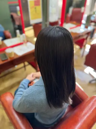 ロング カラー cureK所属・米倉 麻衣のヘアスタイル