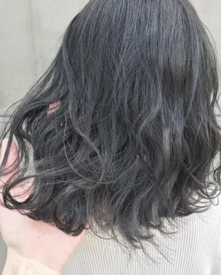 ミディアム カラー メンズ Ways TOKYO所属・北間 寛哉のヘアスタイル
