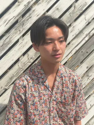 ミディアム センターパート/ ニュアンスパーマ正樹のヘアスタイル