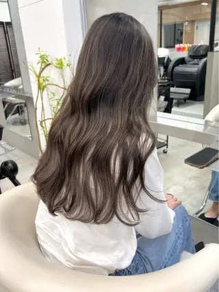 ロング カラー 樫原裕二 /柔らかいカラーのヘアスタイル