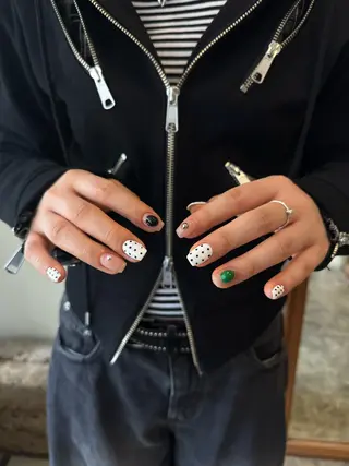 ネイル handsome所属・miura ichikaのネイルデザイン