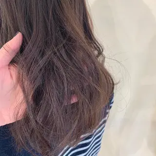 ミディアム カラー 加藤 綾華のヘアスタイル