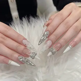 ネイル LilyLala Nailsalonのネイルデザイン