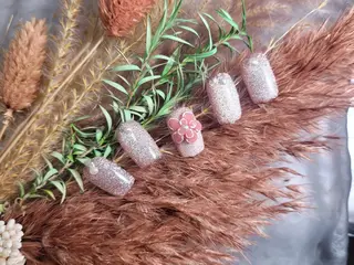 ネイル Salon-NAKO 🐷shirai🐷のネイルデザイン