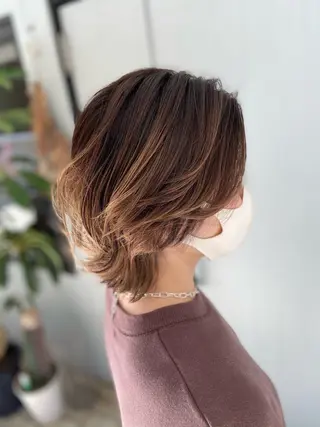 ショート カラー 南雲 由麻のヘアスタイル