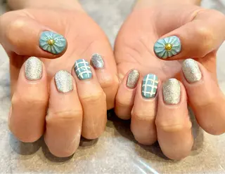 ネイル by laki 🌼TOMOのネイルデザイン