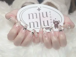 ロング Miu Miu Nail Studio所属・yu naのネイルデザイン