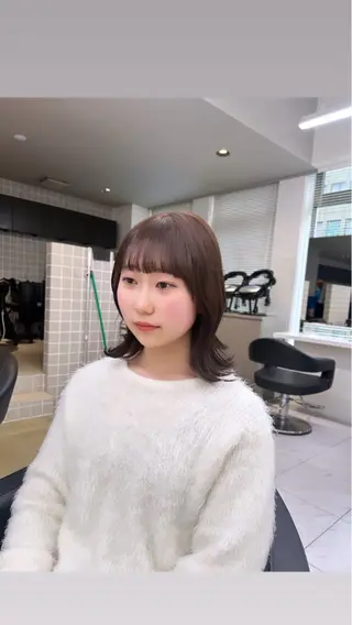 カラー 透明感ベージュ🤎 ナチュラルレイヤーのヘアスタイル