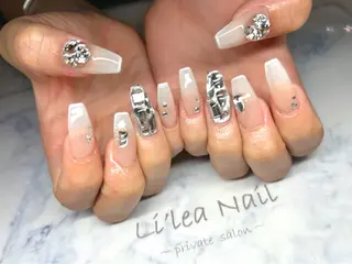 ネイル Li'leaNail AINAのネイルデザイン