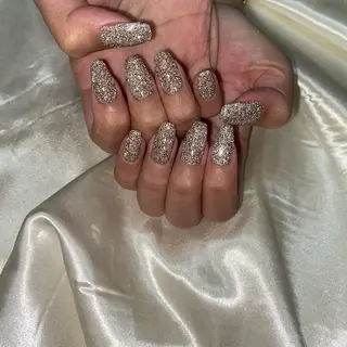 ネイル 西岡 杏のネイルデザイン