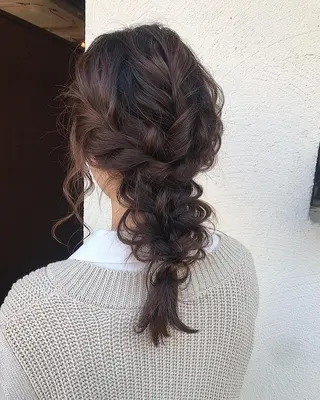 セミロング ヘアアレンジ 林 瑠夏のヘアスタイル