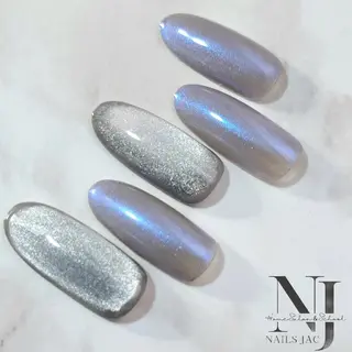 ネイル 島屋 千奈美のネイルデザイン