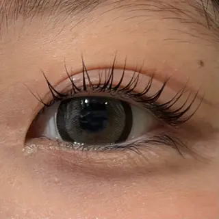 マツエク・マツパ ななみ.⋆𝜗𝜚 艶カラー/まつパのヘアスタイル