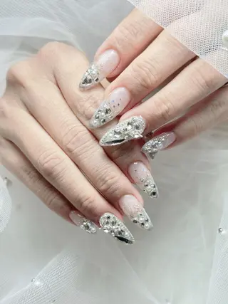 ネイル MIHANA YUKIのネイルデザイン