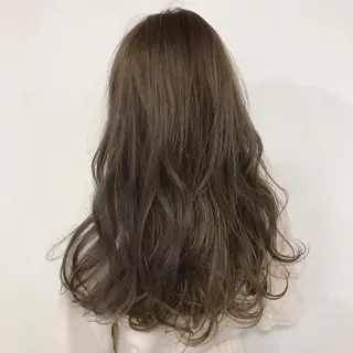 ロング BIANCA isesaki 小暮のヘアスタイル