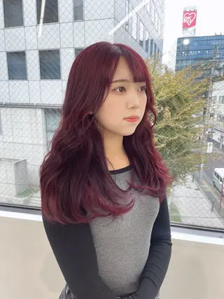 ロング カラー エフェクトブリーチ／ レイヤーカット／翔のヘアスタイル