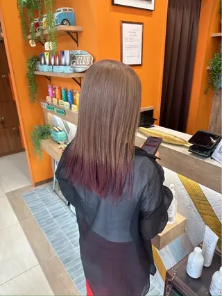 セミロング カラー カジタ ナミのヘアスタイル