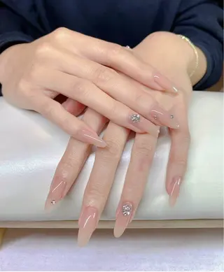 ネイル 💅E•U•B NAIL🌹所属・横浜市中区曙町 ネイルE·U·Bのネイルデザイン