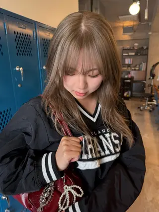 ロング レイヤーカット\ウル フ　chinatsuのヘアスタイル