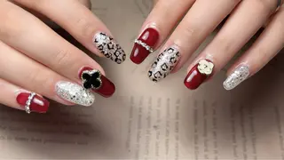 ネイル Nail Salon Bonita所属・フィルイン施術 SHIZUKAのネイルデザイン