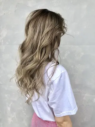 ロング 縮毛矯正 髪質改善　鈴木のヘアスタイル