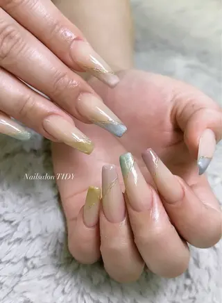 ネイル TIDY M&Mのネイルデザイン